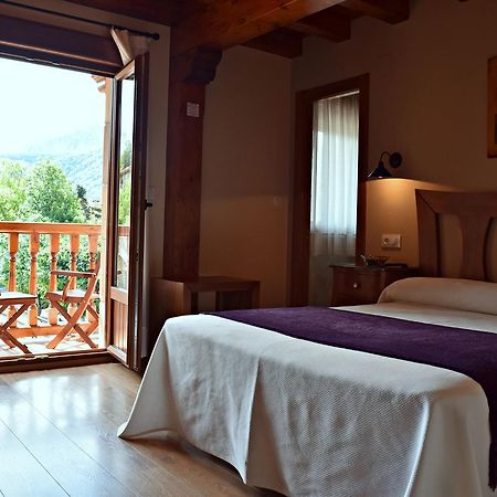 Posada Valle Del Oso Lerones Εξωτερικό φωτογραφία