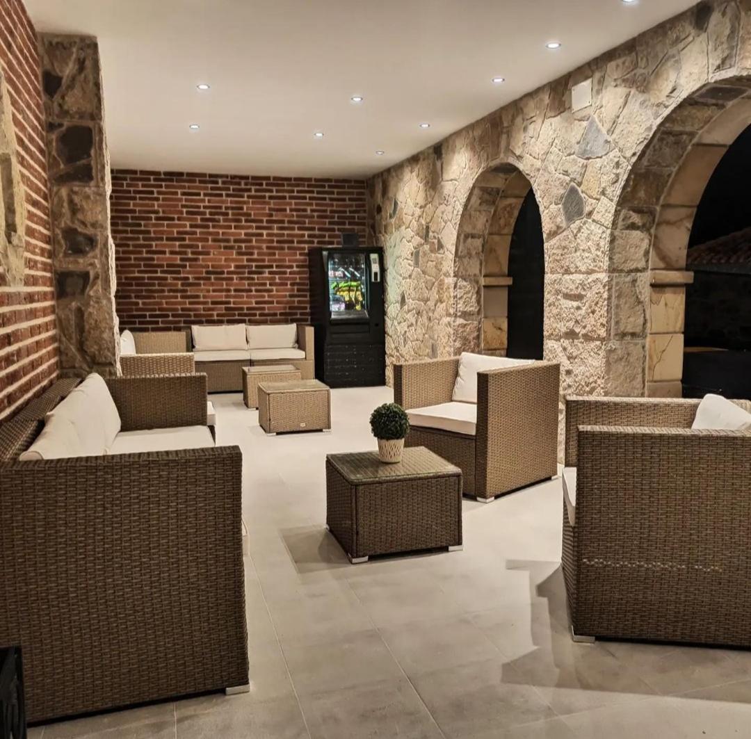 Posada Valle Del Oso Lerones Εξωτερικό φωτογραφία