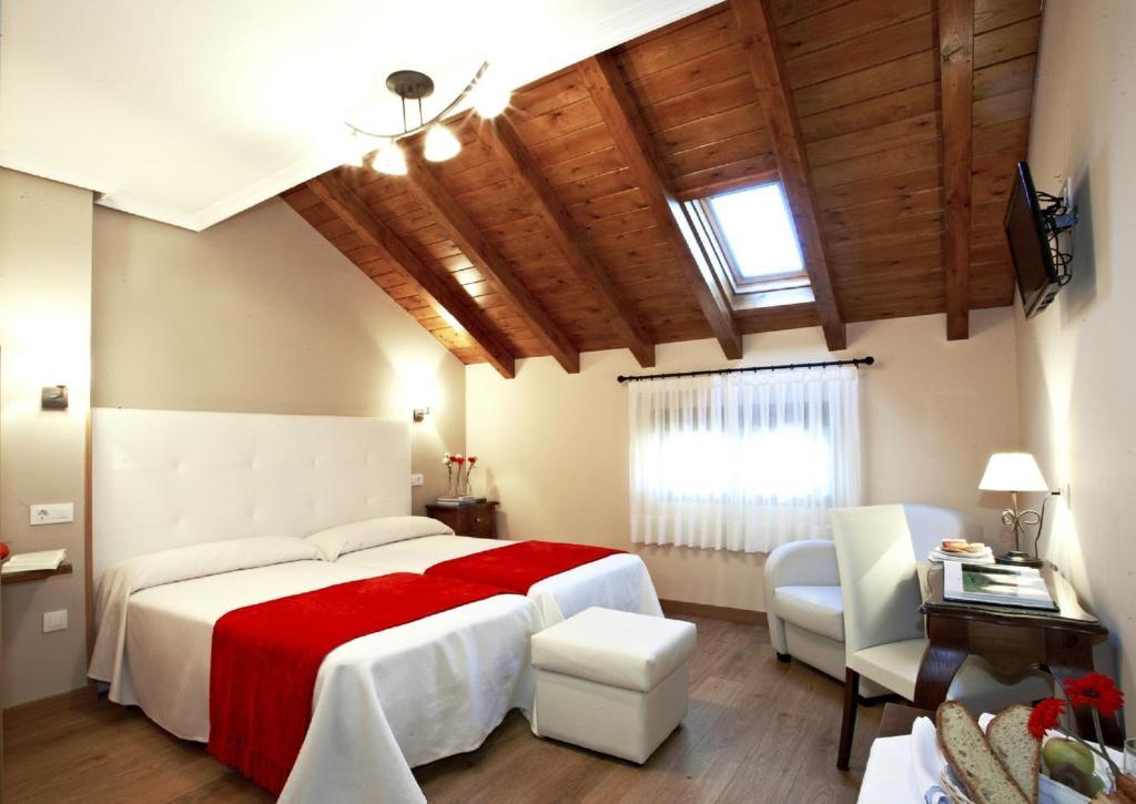 Posada Valle Del Oso Lerones Εξωτερικό φωτογραφία