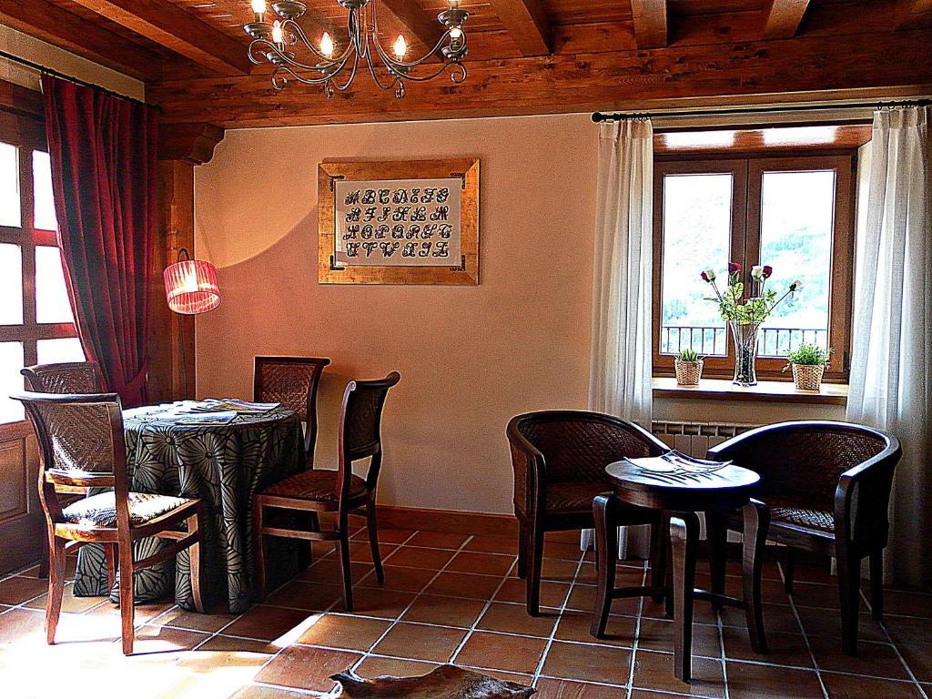 Posada Valle Del Oso Lerones Εξωτερικό φωτογραφία